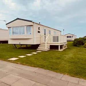 The Hideaway Cayton